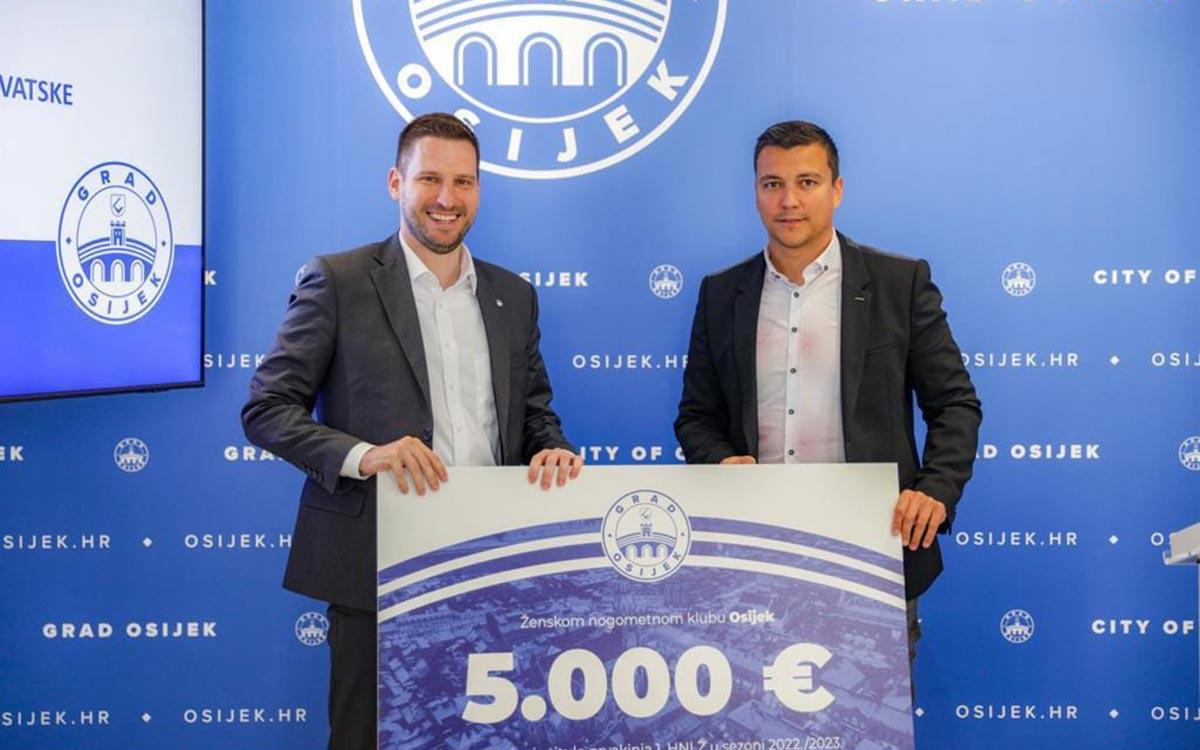 Gradonačelnik Radić čestitao ŽNK Osijek ekipi na 24. naslovu prvaka